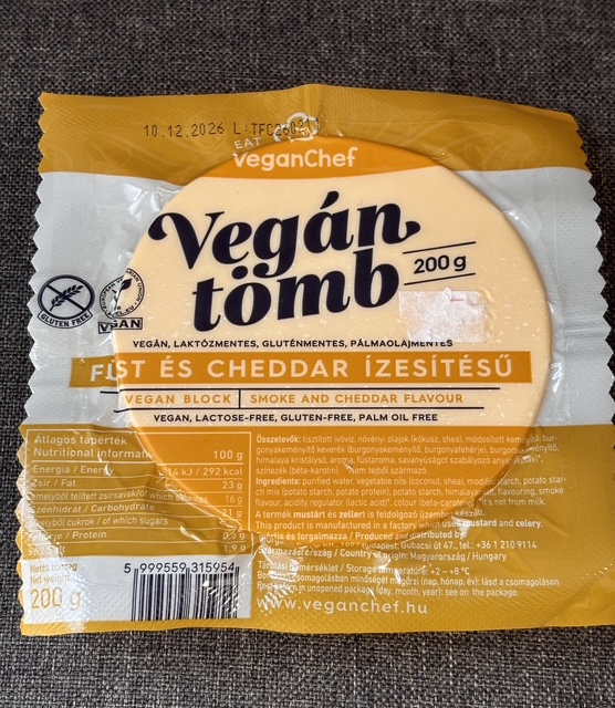 Veganchef — bloc vegan, aromă afumată de cheddar